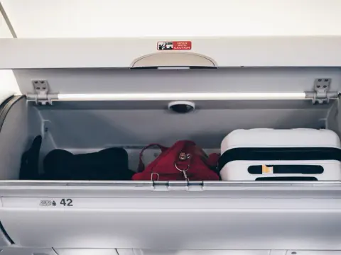 Czy można zabrać laptopa do bagażu podręcznego? Oto, co musisz wiedzieć