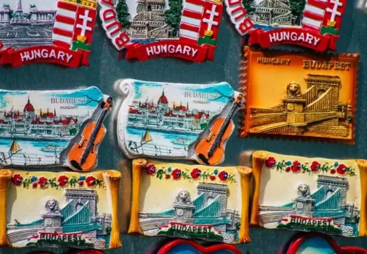 Gdzie kupić pamiątki w Budapeszcie? Odkryj najlepsze miejsca