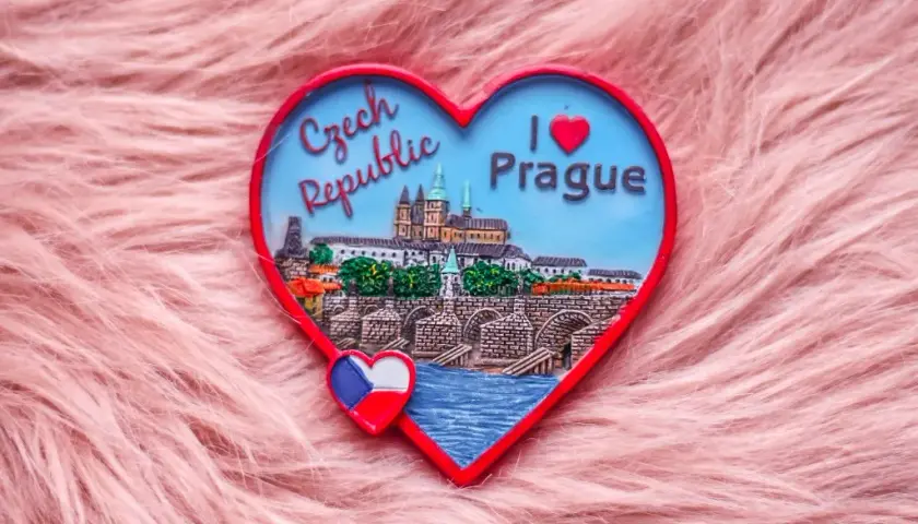 Ile kosztują pamiątki w Czechach? Ceny, które Cię zaskoczą